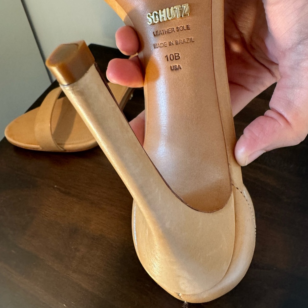 Schutz Cadey-Lee Tan Leather Ankle-Strap Sandals - Picture 11 of 13